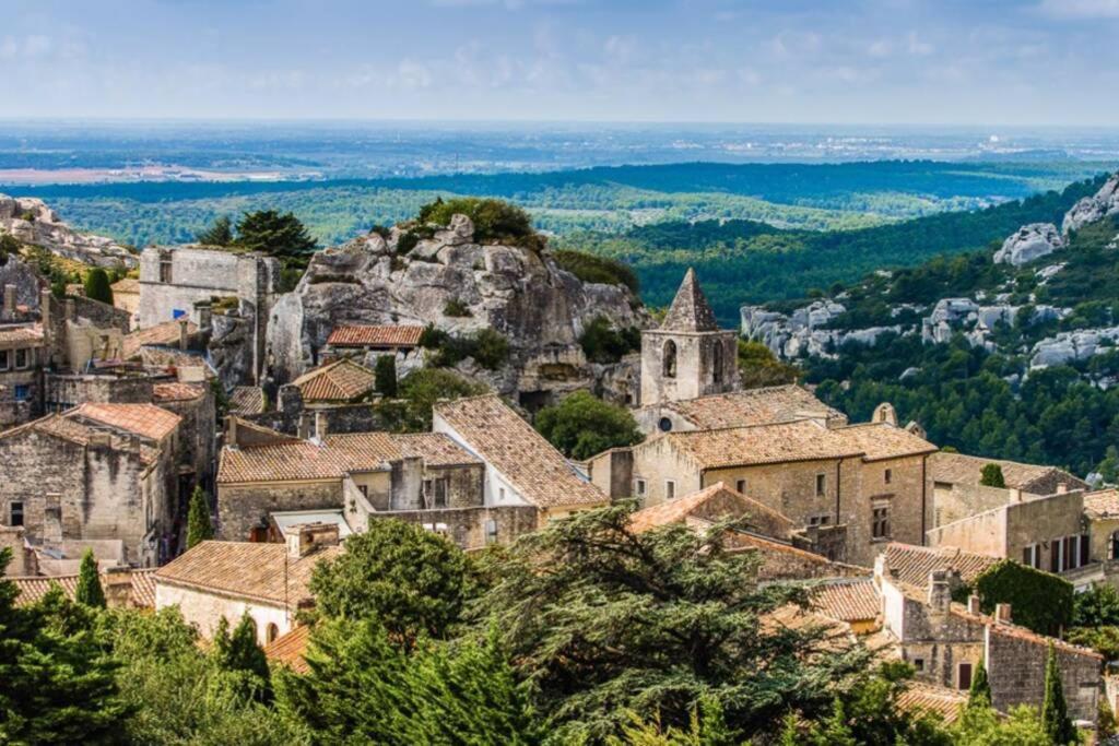 Vue Panoramique Sur Le Chateau,Montagne Et Grottes Fontaine-de-Vaucluse Ngoại thất bức ảnh